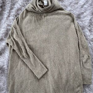 We The Free Textured Knit Sweater in olive
